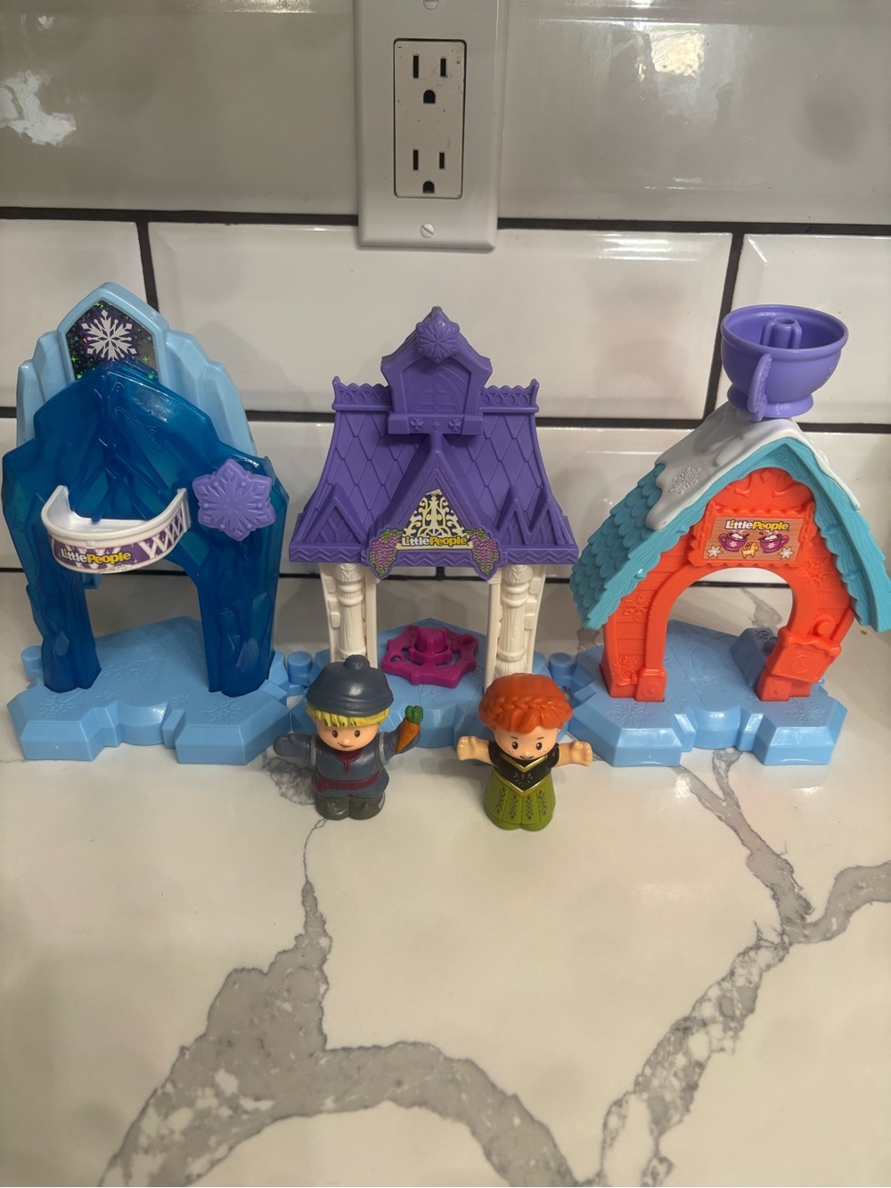 Little People Frozen Village Set 2021
